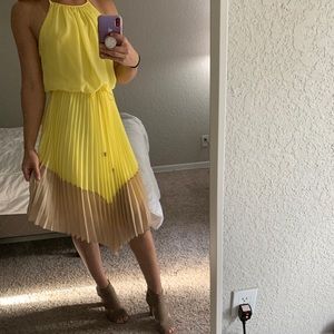 Yellow wedding date dress for the summer!